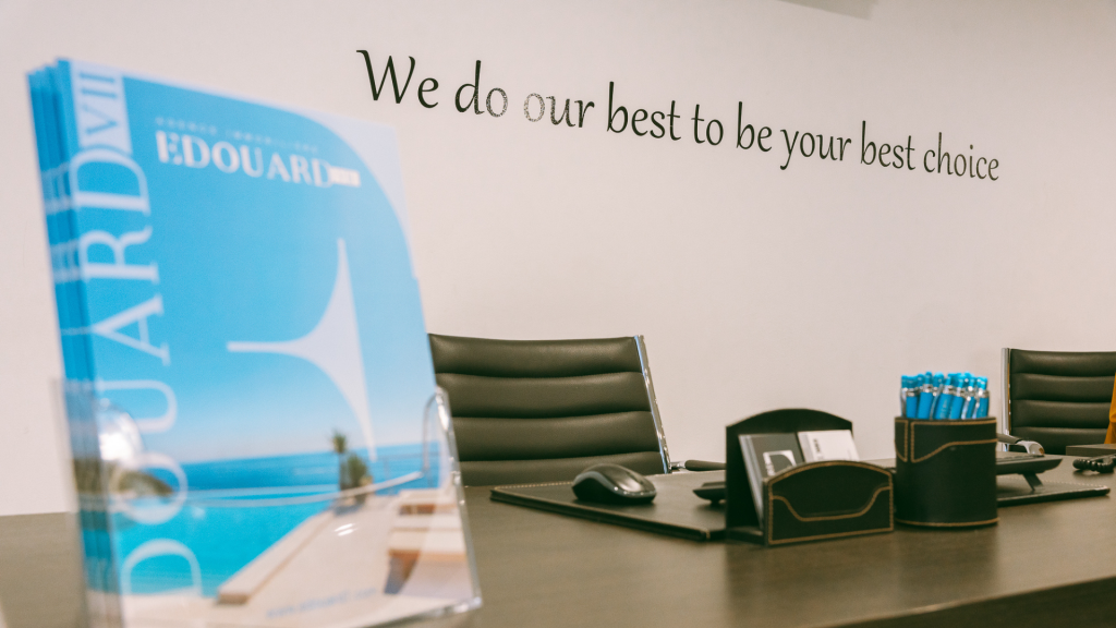 Pourquoi confier la gestion locative de votre bien à une agence immobilière de Menton ?